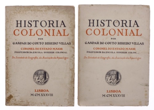 Lote 455 - "HISTÓRIA COLONIAL", LIVROS - Conjunto de 2 livros, por Gaspar do Couto Ribeiro Villas, de 1938, edição Minerva, capas brochura,. Nota: com sinais de uso e armazenamento