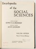 Lote 127 - ENCYCLOPAEDIA OF THE SOCIAL SCIENCES. 8 TOMOS - editor-in-chief: Edwin Seligman; AAVV, New Tork, Macmillan, 1948. Publicação de grande fôlego, referência internacional. 15 volumes reunidos em 8 tomos. Obra completa, muito difícil de reunir. Rob - 4