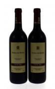 Lote 2010 - Duas garrafas de Vinho Tinto, da Região do Alentejo, Courela dos Aleixos, Reserva 2001, (13,5% vol. - 750 ml).