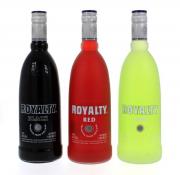 Lote 2011 - Três garrafas de Vodka: Uma garrafa Royalty Lime (20% vol. - 1000 ml); Uma garrafa Royalty Black (17% vol. - 1000 ml); Uma garrafa Royalty Red (20% vol. - 1000 ml).