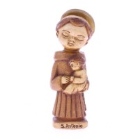 Lote 198 - REBELO CARDOSO (1925-2001), SANTO ANTÓNIO E O MENINO - Imagem de Santo António e o Menino em gesso, assinada, decoração relevada em tom ocre. Dim: 14 cm. Nota: nascido na Covilhã em 1925, o escultor José Rebelo Cardoso cedo mostrou vocação para