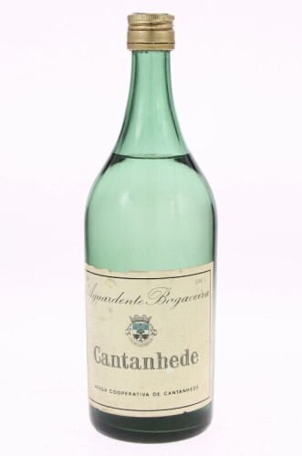 Lote 86 - AGUARDENTE CANTANHEDE - Garrafa de Aguardente Bagaceira, Adega Cooperativa de Cantanhede, (900ml - 51%vol.)