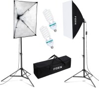 Lote 209 - Kit de Iluminação FGen Softbox, 135W com lâmpadas de luz do dia 5500K, 2,5m de comprimento de linha, tripé robusto, ideal para moda, retrato, fotografia de produto e filmagem. O artigo provém de uma encomenda não entregue ao cliente, está em es