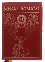 Lote 63 - MISSAL ROMANO, LIVRO - Conferência Episcopal Portuguesa, Gráfica de Coimbra, 1992. Encadernação cartonada. Dim: 26x18 cm