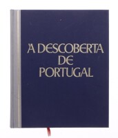 Lote 122 - À DESCOBERTA DE PORTUGAL, LIVRO - Edição de Selecções do Reader`s Digest, 1982. Edição Ilustrada. Encadernação cartonada. Dim: 26x22 cm