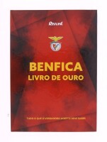 Lote 232 - BENFICA LIVRO DE OURO - Edição do Jornal Record. Livro/caderneta de cromos "Tudo o que o Verdeiro Adepto Deve Saber". Encadernação cartonada. Dim: 30,5x21,5 cm. Nota: falta dos cromos