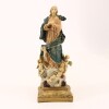 Lote 12 - ORATÓRIO COM NOSSA SENHORA - Oratório em madeira Com escultura representando Nossa Senhora em marfinite policromada e dourada. Dim: 38x14x12 cm (oratório) e 23 cm (Nossa Senhora= - 3