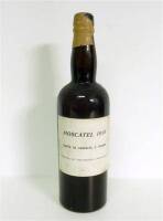 Lote 1600000 - Garrafa de Vinho Moscatel 1930, Quinta da Carvalha e Favaios, Reserva de Secundino Cachaldora