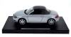 Lote 12 - Miniatura de automóvel Audi TT em base sem tampa da caixa. Dim: 22 cm. Notas: falta de um espelho retrovisor - 2