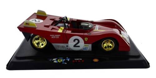 Lote 83 - Miniatura automóvel Ferrari 312 P. Dim: 22 cm. Notas: espelho retrovisor partido.