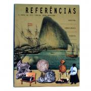 Lote 5 - Livro sob o título Referências - O Porto na VII Cimeira Ibero-Americana, edição bilingue Português / Castelhano, 222 páginas, impressão em papel de qualidade, encadernação em capa dura, usado, em bom estado de conservação.