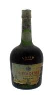 Lote 3244 - Garrafa de Cognac, Courvoisier, VSOP, "the Brandy of Napoleon", França. Nota: À venda em site da especialidade €175,00 - http://www.garrafeiranacional.com/cognac-courvoisiervsop-c-canhao.html , Com ligeira perda.